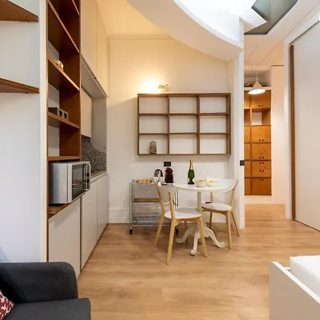 Apartamento Bnbutler - Visconti Di Modrone - Piccolo Nido In Posizione Centralissima